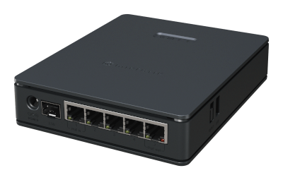 [MT-E62] Routeur 5 ports Giga 1 SFP 2,5G Wifi 6 hAP ax S
